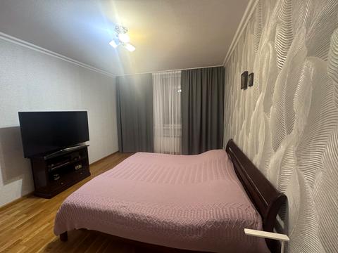 квартира за адресою Бориса Гмирі вул., 2