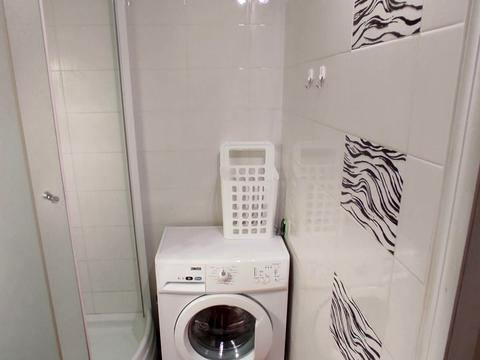 квартира за адресою Київ, Академіка Шалімова вул. (Героїв Севастополя), 33