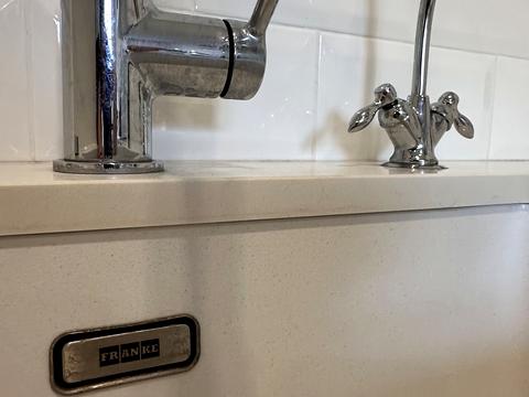 квартира за адресою Омеляна Поповича вул., 17