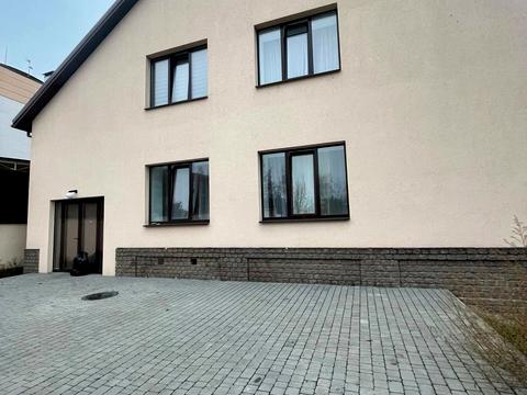 будинок за адресою ентузіастів, 19