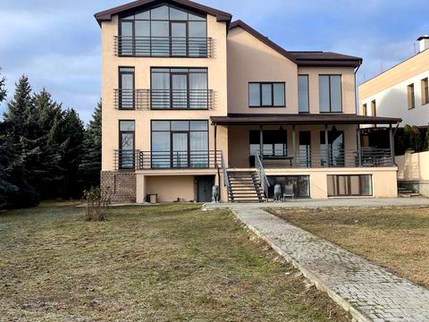 будинок за адресою ентузіастів, 19