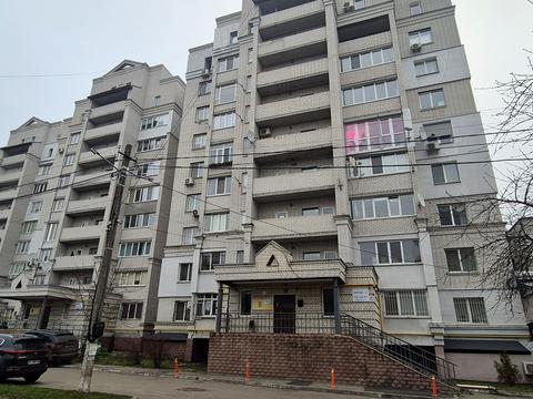 квартира за адресою Паркова вул., 12
