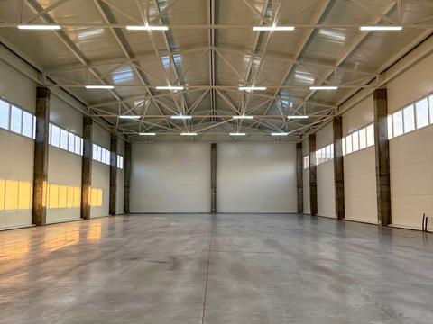 комерційна за адресою Білогородська вул., 44