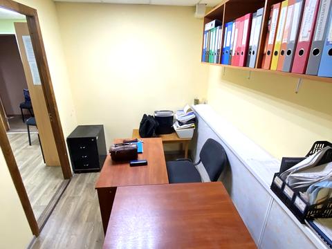 комерційна за адресою Велика Морська вул., 11