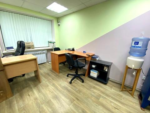 комерційна за адресою Велика Морська вул., 11