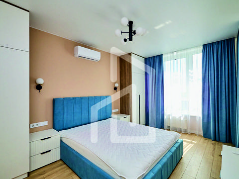 квартира за адресою Віктора Некрасова вул. (Північно-Сирецька), 8