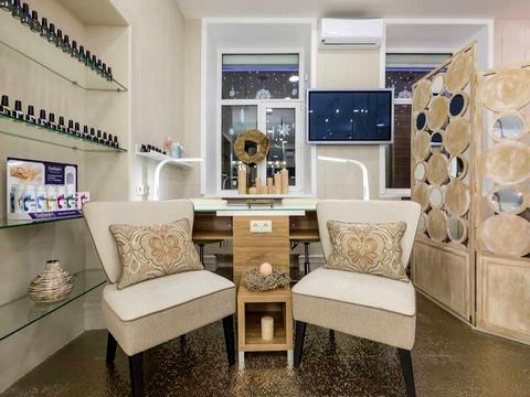 коммерческая по адресу Панаса Мирного ул., 2/44