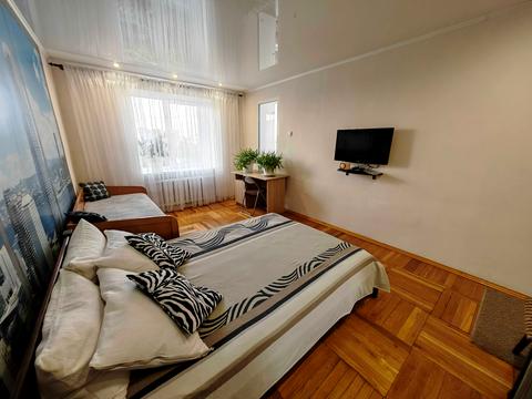 квартира по адресу Евгения Чикаленко ул., 68а