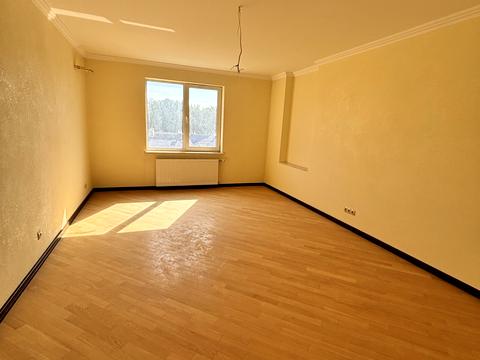 квартира за адресою Зодчих вул., 32