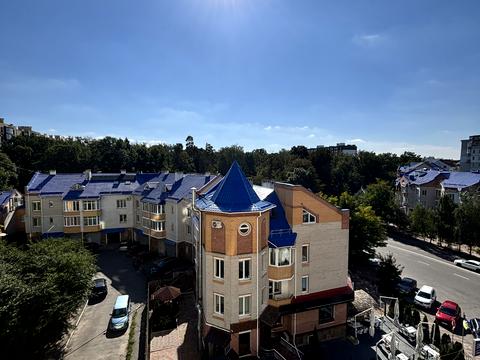 квартира за адресою Зодчих вул., 32