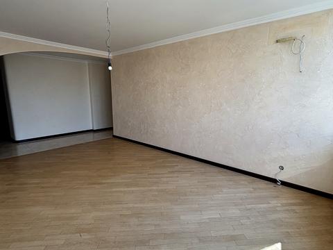 квартира за адресою Зодчих вул., 32