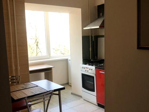 квартира за адресою Горіхуватський Шлях вул. (Генерала Родимцева), 11