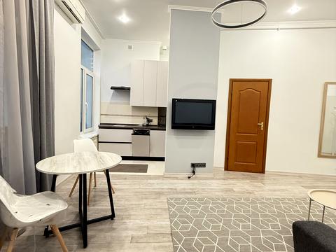 квартира по адресу Лютеранская ул., 16