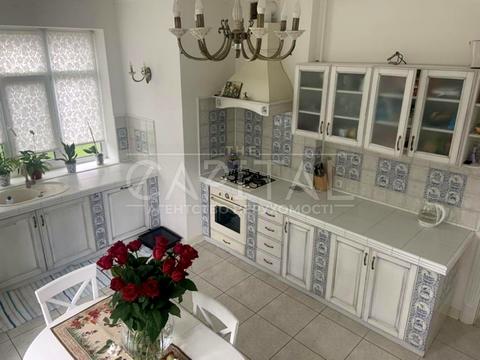 будинок за адресою Буча, Центральна вул.