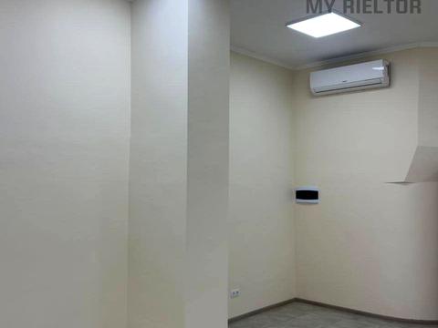 комерційна за адресою Ференца Ракоці вул., 42