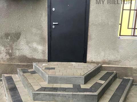 комерційна за адресою Ференца Ракоці вул., 42