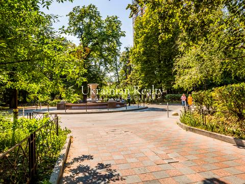 квартира за адресою Інститутська вул., 18-А