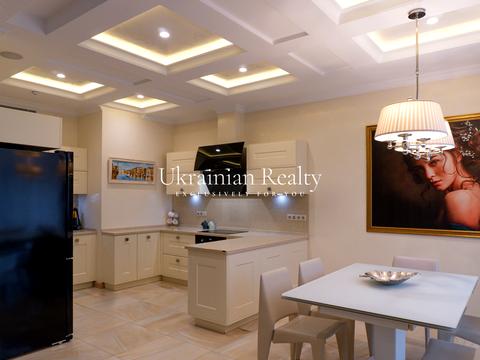 квартира за адресою Інститутська вул., 18-А