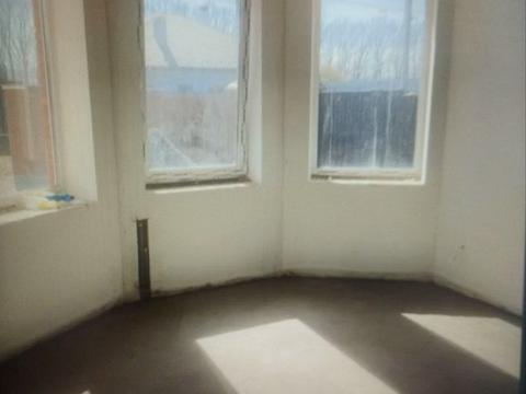 дом по адресу Центральна