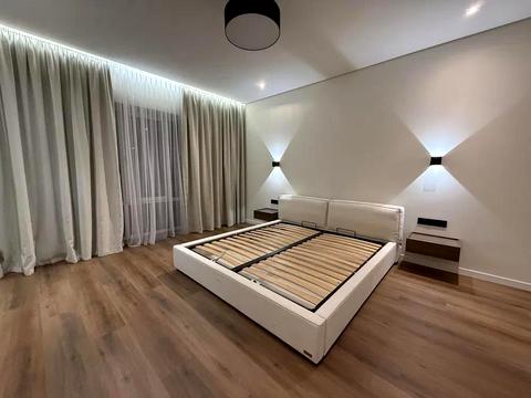 будинок за адресою Дачна вул.