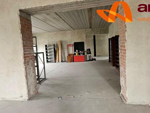 комерційна за адресою Горбачевського вул., 14-Д к1,2