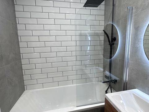 квартира за адресою Михайла Максимовича вул. (Онуфрія Трутенка), 24-В