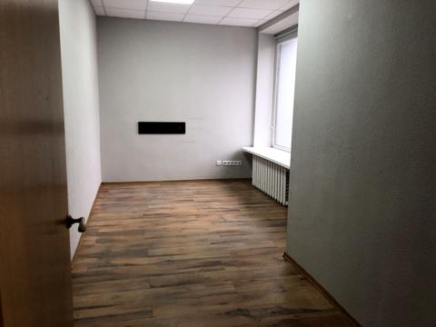 коммерческая по адресу Болсуновська, 8