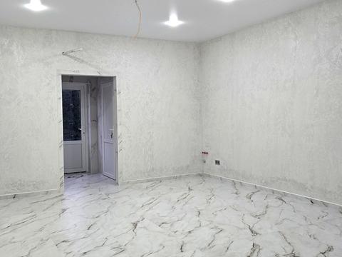 комерційна за адресою Миколи Амосова вул., 2