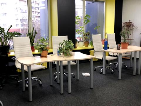 коммерческая по адресу Болсуновська, 8