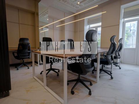 комерційна за адресою Еспланадна вул., 32