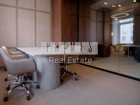 комерційна за адресою Еспланадна вул., 32