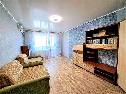 квартира за адресою Андрія Мельника вул. (Генерала Тупікова), 11