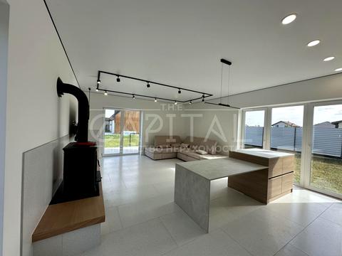 дом по адресу Діамантова