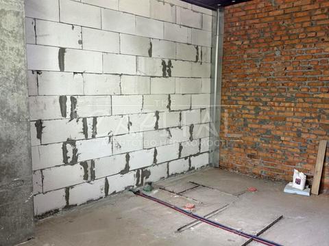 комерційна за адресою Тадея Рильського бульв., 1