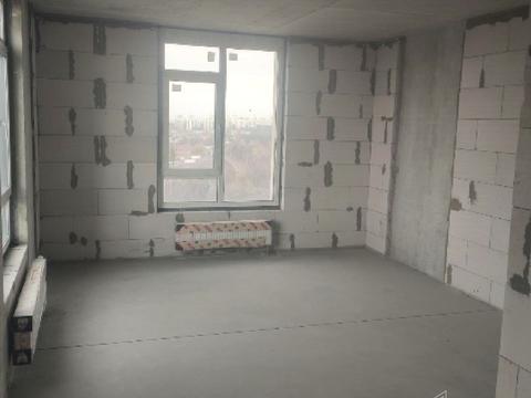 квартира за адресою Любомира Гузара просп. (Космонавта Комарова), 13