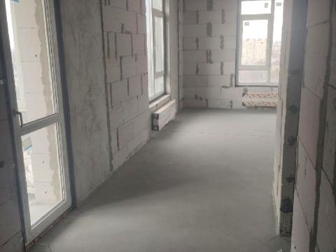 квартира за адресою Любомира Гузара просп. (Космонавта Комарова), 13