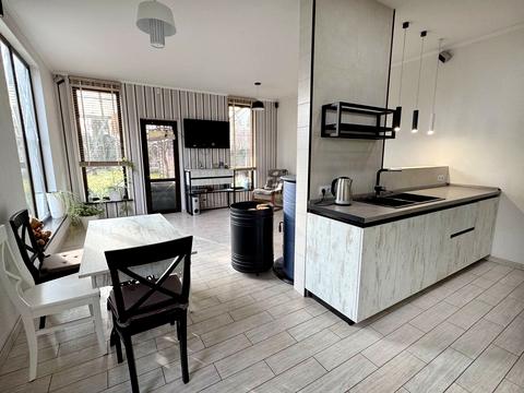 будинок за адресою Богатирська вул.