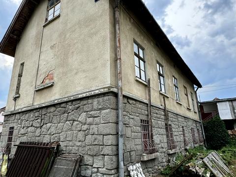 будинок за адресою Самбір, Вокзальна, 1