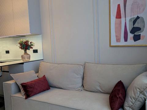 квартира за адресою Олександра Олеся вул., 17