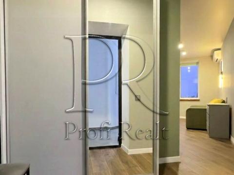 квартира за адресою Щаслива вул., (Будинок 20/10)