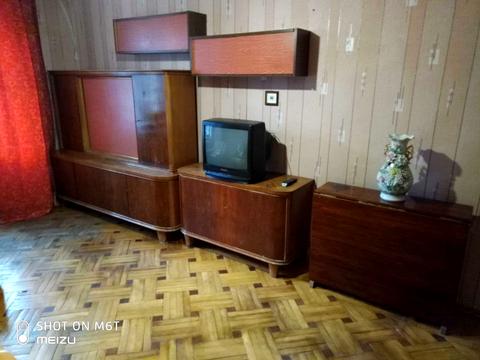 квартира за адресою Леоніда Каденюка просп. (Юрія Гагаріна), 3