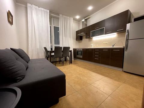 квартира за адресою Андрія Верхогляда вул. (Михайла Драгомирова), 5