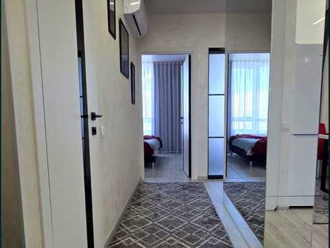 квартира за адресою Космічна вул., 5