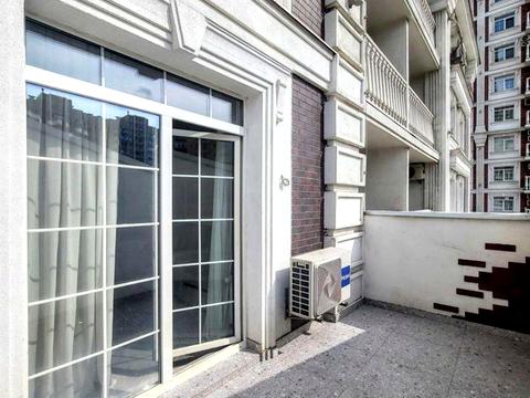 квартира за адресою Михайла Максимовича вул. (Онуфрія Трутенка), 28-Б