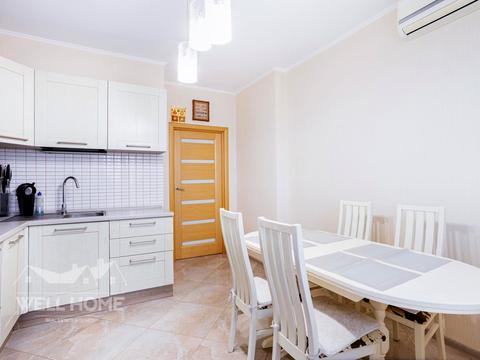 квартира за адресою Василя Симоненка вул., 2-А