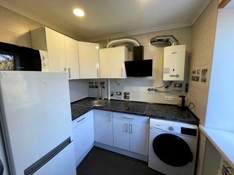 квартира за адресою Дніпро, Дмитра Яворницького просп. (Карла Маркса), 4