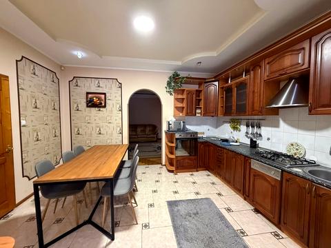 квартира за адресою Минайська вул., 16-Д