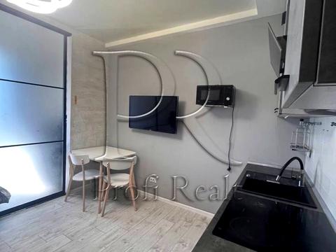 квартира за адресою Михайла Максимовича вул. (Онуфрія Трутенка), 28-Б