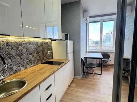 квартира за адресою Нагірна вул., 16