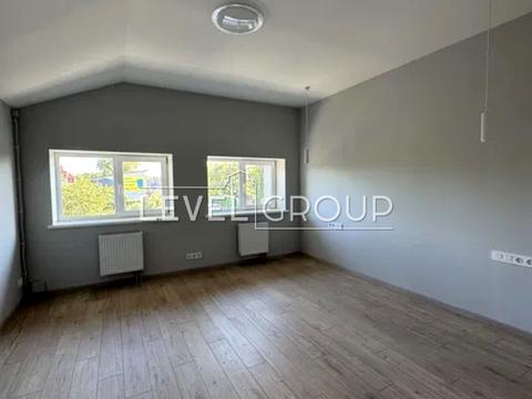 комерційна за адресою Олександрівська, 11